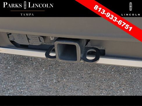 Used 2022 Ford Explorer Platinum w/ Equipment Group 601A AWD/4WD image 11