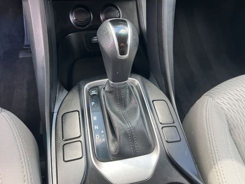 Used 2017 Hyundai Santa Fe Sport image 18