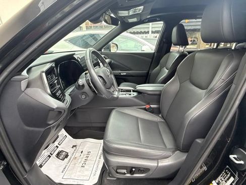 Used 2024 Lexus TX 350 AWD w/ Captains Chair Package image 4