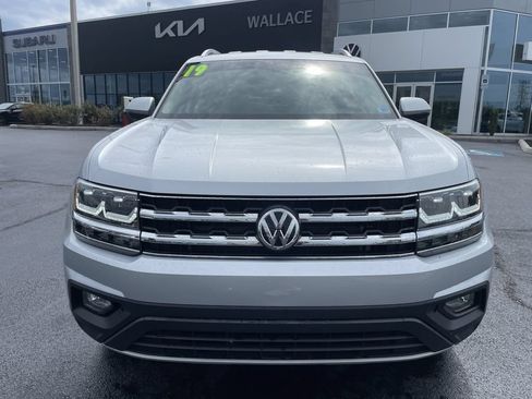 Used 2019 Volkswagen Atlas SE FWD image 2
