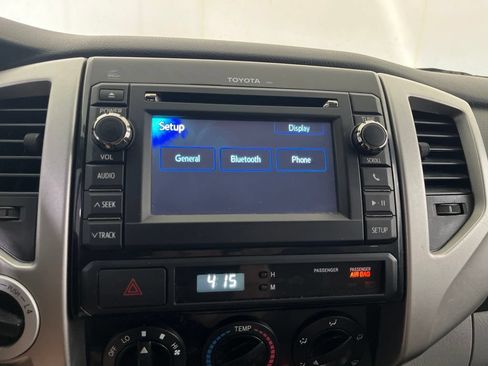 Used 2013 Toyota Tacoma 4x4 Double Cab w/ TRD Sport Pkg image 70