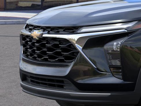 New 2026 Chevrolet Trax LT w/ Driver Confidence Package image 13