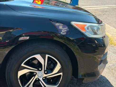 Used 2016 Honda Accord LX image 28