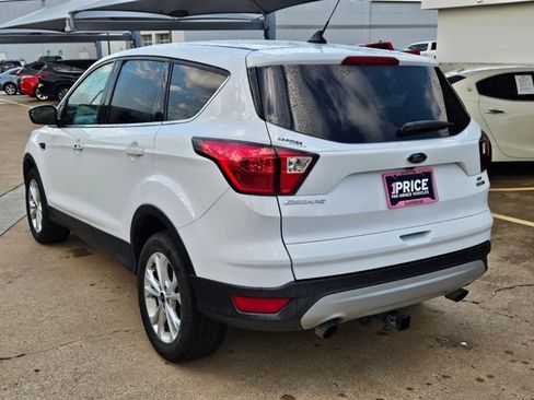 Used 2019 Ford Escape SE AWD/4WD image 8