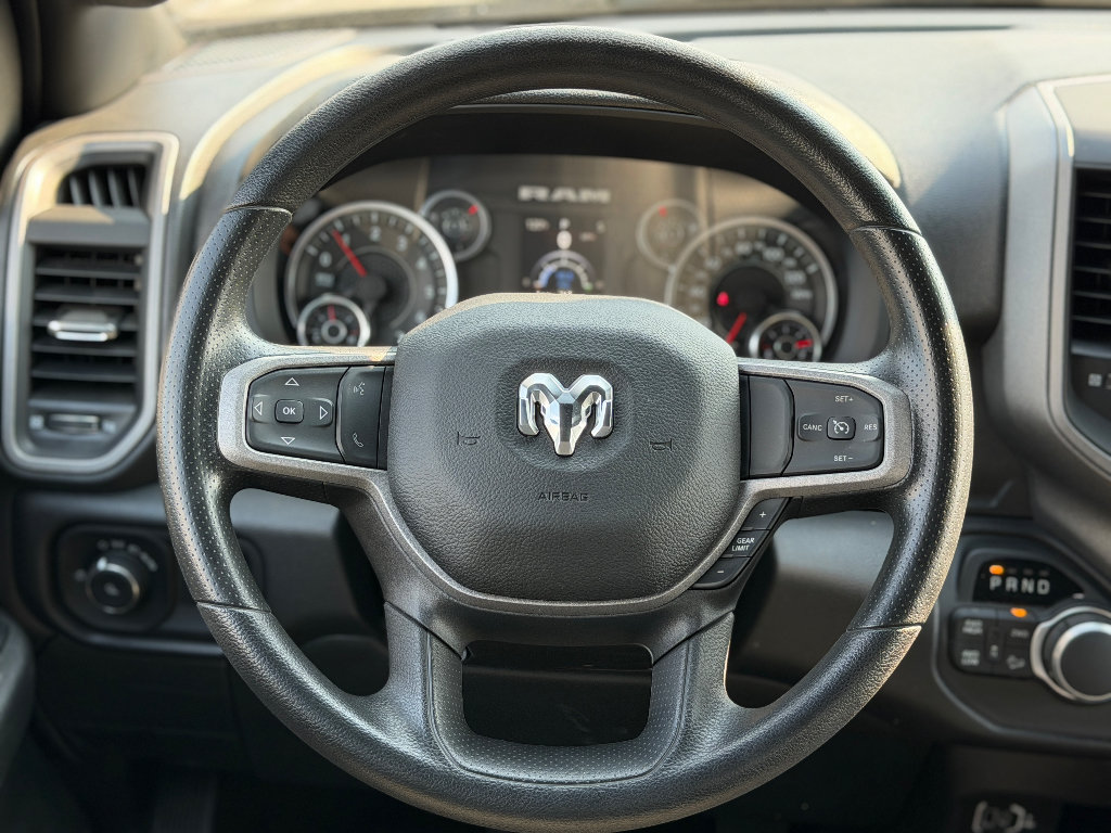 Used 2024 RAM 2500 Tradesman w/ Chrome Appearance Group AWD/4WD image 8