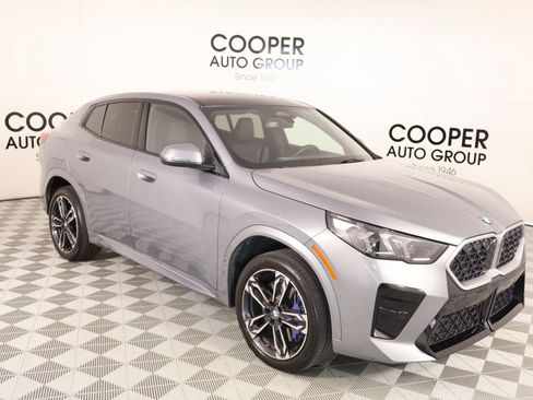 Used 2025 BMW X2 xDrive28i AWD/4WD image 1
