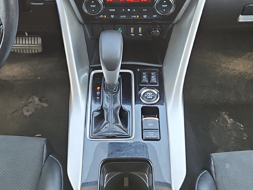 Used 2025 Mitsubishi Eclipse Cross SE AWD/4WD image 16