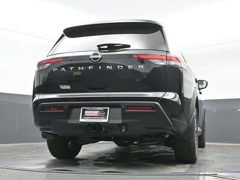 New 2026 Nissan Pathfinder SV w/ SV Premium Package FWD image 23