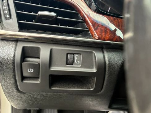 Used 2015 Cadillac CTS AWD Sedan image 33