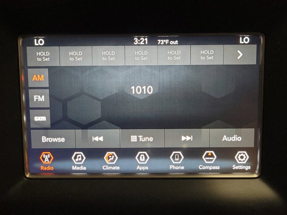 Used 2018 Jeep Grand Cherokee Laredo AWD/4WD image 25