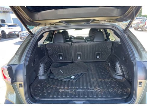 Used 2025 Subaru Outback Limited image 17