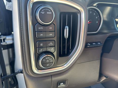 Used 2020 Chevrolet Silverado 1500 LTZ w/ LTZ Plus Package image 24