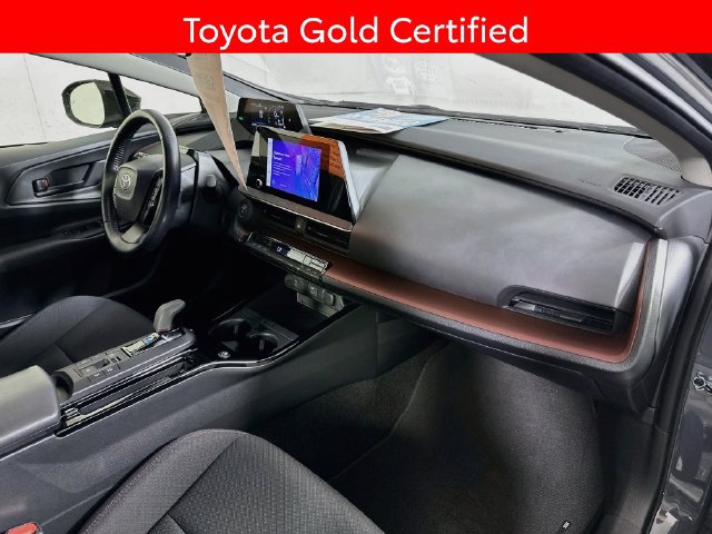 Certified 2024 Toyota Prius Prime FWD image 31