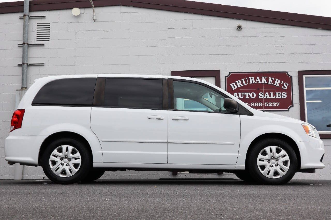 Used 2016 Dodge Grand Caravan SE w/ Quick Order Package 29E SE FWD image 7