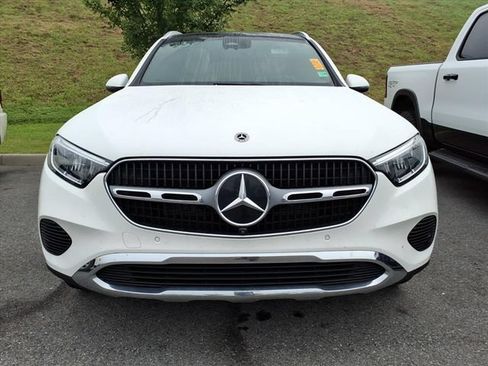 Used 2024 Mercedes-Benz GLC 300 4MATIC image 14