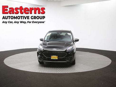 Used 2022 Ford Escape SE image 52