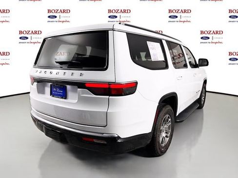 Used 2023 Jeep Wagoneer 2WD w/ Convenience Group I image 8