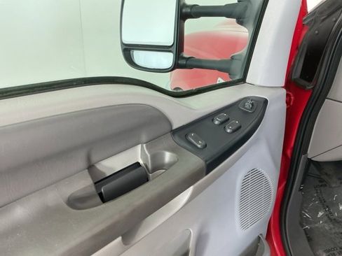 Used 1999 Ford F250 XL image 8