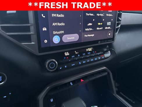 Used 2022 Toyota Tundra Limited image 9