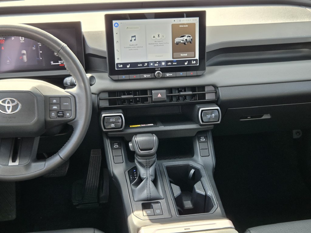 Used 2026 Toyota RAV4 XLE Premium FWD image 17