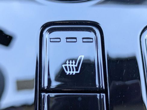 Used 2025 Kia Niro EX image 23