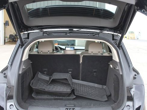 Used 2022 Lincoln Corsair Standard w/ Premium Package image 21