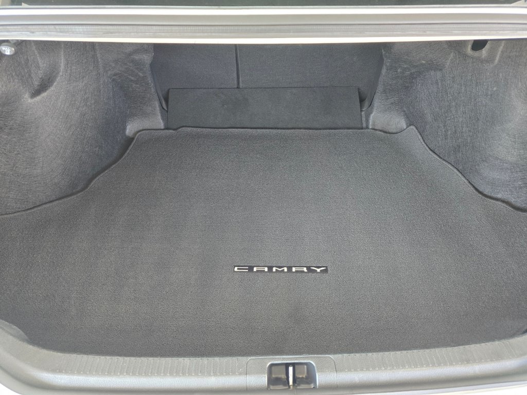 Used 2025 Toyota Camry LE w/ Convenience Package FWD image 15