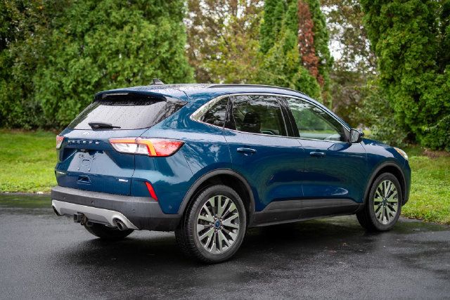 Used 2020 Ford Escape Titanium AWD/4WD image 5