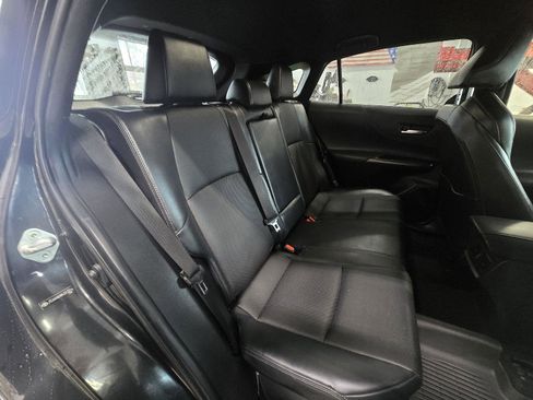 Used 2021 Toyota Venza XLE w/ Softex Package image 20