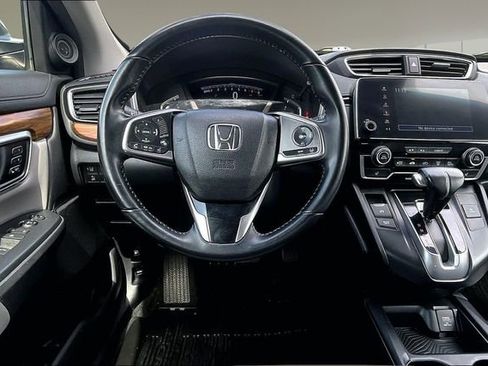 Used 2018 Honda CR-V Touring image 8