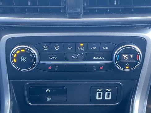 Used 2019 Ford EcoSport SE FWD image 29