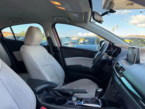 Used 2015 MAZDA MAZDA3 i Touring image 34