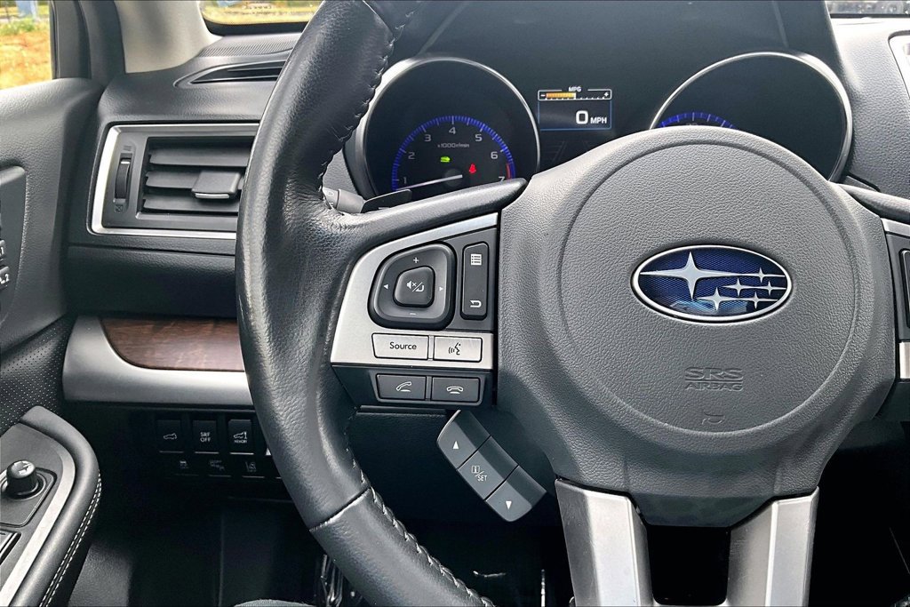 Used 2016 Subaru Outback 3.6R Limited AWD/4WD image 24