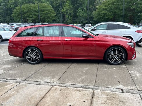 Used 2020 Mercedes-Benz E 450 4MATIC Wagon image 5