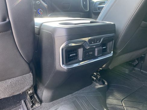 Used 2020 Chevrolet Silverado 1500 High Country w/ Technology Package image 25