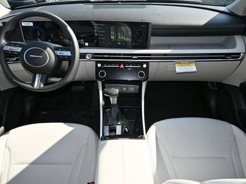 Used 2026 Hyundai Tucson SEL AWD/4WD image 13