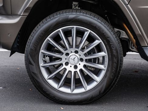 Certified 2024 Mercedes-Benz G 550 image 9