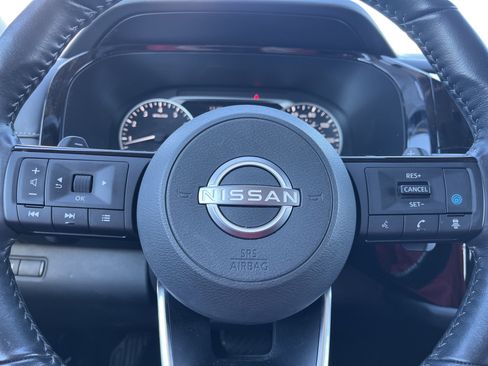 Used 2022 Nissan Pathfinder SL w/ SL Premium Package image 12