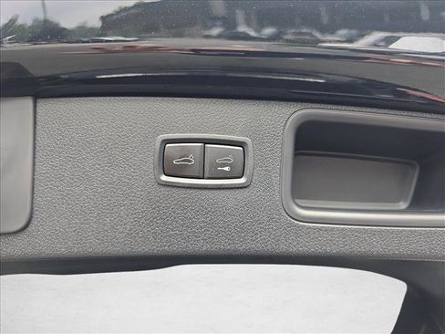 Used 2021 Porsche Macan S AWD/4WD image 13