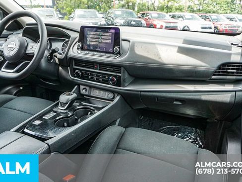 Used 2024 Nissan Rogue S FWD image 24