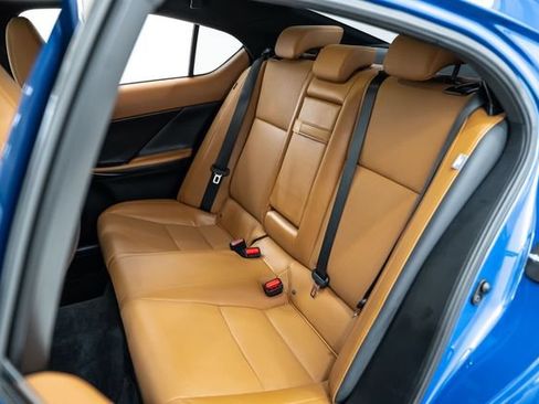 Used 2022 Lexus IS 300 w/ Premium Package RWD image 20