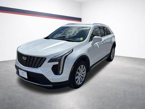 Used 2023 Cadillac XT4 Premium Luxury w/ Technology Package AWD/4WD image 1