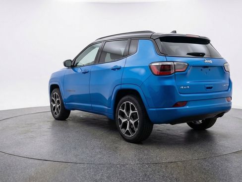 Used 2025 Jeep Compass Limited AWD/4WD image 6