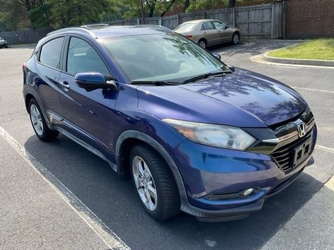 Certified 2017 Honda HR-V EX-L image 3