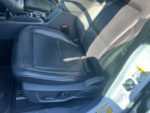 Used 2023 Ford Bronco Badlands AWD/4WD image 11