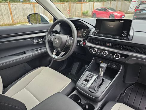 Certified 2025 Honda CR-V LX image 10