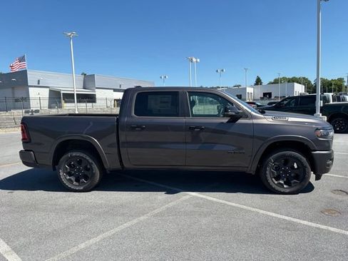 New 2026 RAM 1500 Big Horn AWD/4WD image 7
