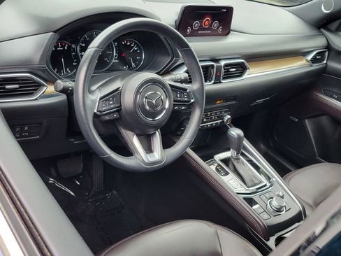Used 2019 MAZDA CX-5 Signature image 3