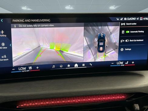 New 2026 BMW 330i Sedan w/ Premium Package RWD image 22