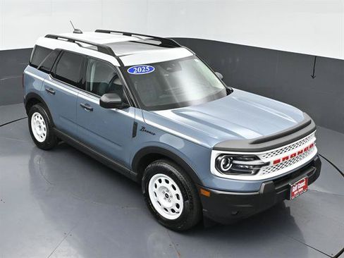 Used 2025 Ford Bronco Sport Heritage w/ Convenience Package AWD/4WD image 38